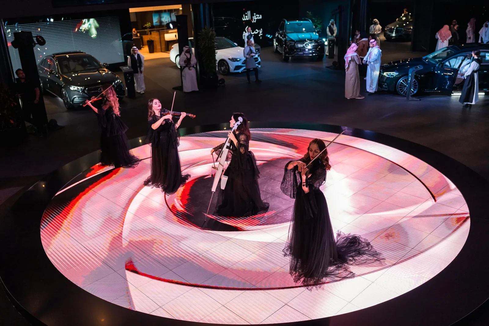 Mercedes-Benz flagship opening